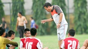 HLV Hoàng Văn Phúc sẽ là Rajagopal của bóng đá Việt Nam?